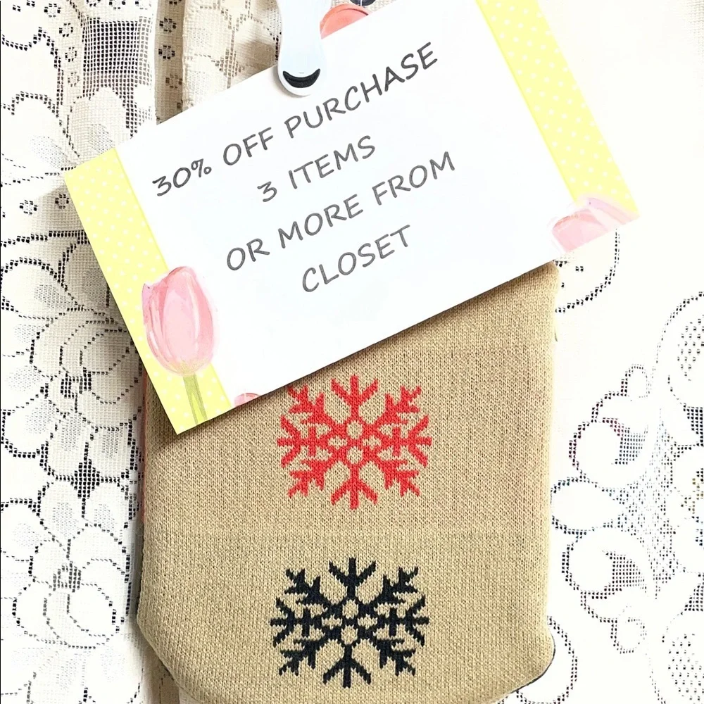 Liz Claiborne Red Black White Tan Snowflake Hot Water Bottle & Cover NWT